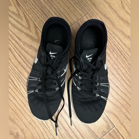 Nike Free TR6 Sneakers - Picture 1 of 5